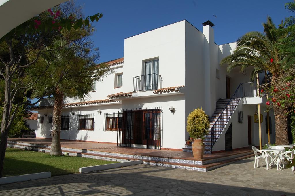 Hotel California Nerja Exteriör bild